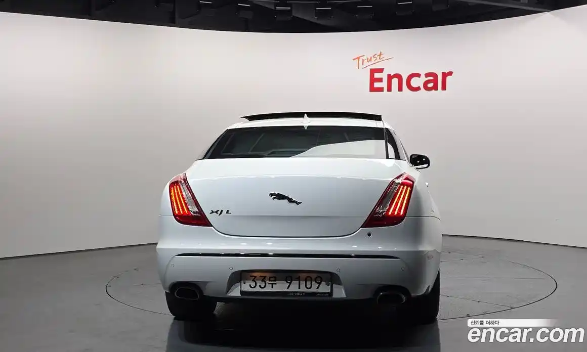 Jaguar XJ 2014 3.0 Автомат в Москве № 331540, фото 5