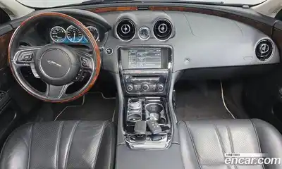 Jaguar XJ 2014 3.0 Автомат в Москве № 331540, миниатюра 6