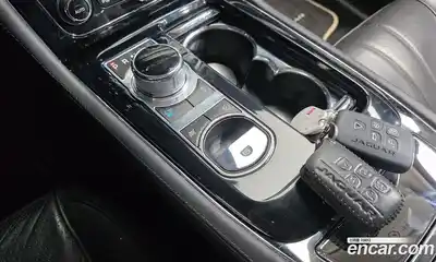 Jaguar XJ 2014 3.0 Автомат в Москве № 331540, миниатюра 8