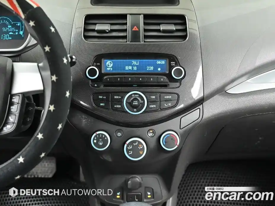 Chevrolet Spark 2014 1.0 Автомат в Москве № 333087, фото 14