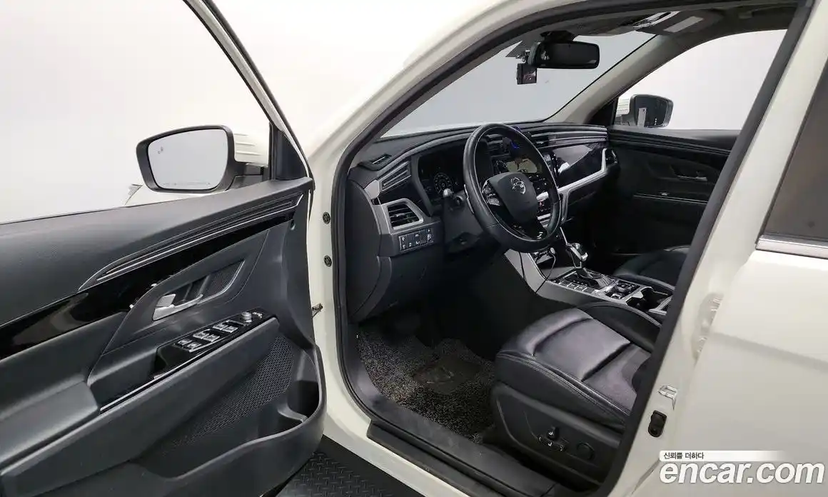 SsangYong Korando 2023 1.5 Автомат в Москве № 33567, фото 3