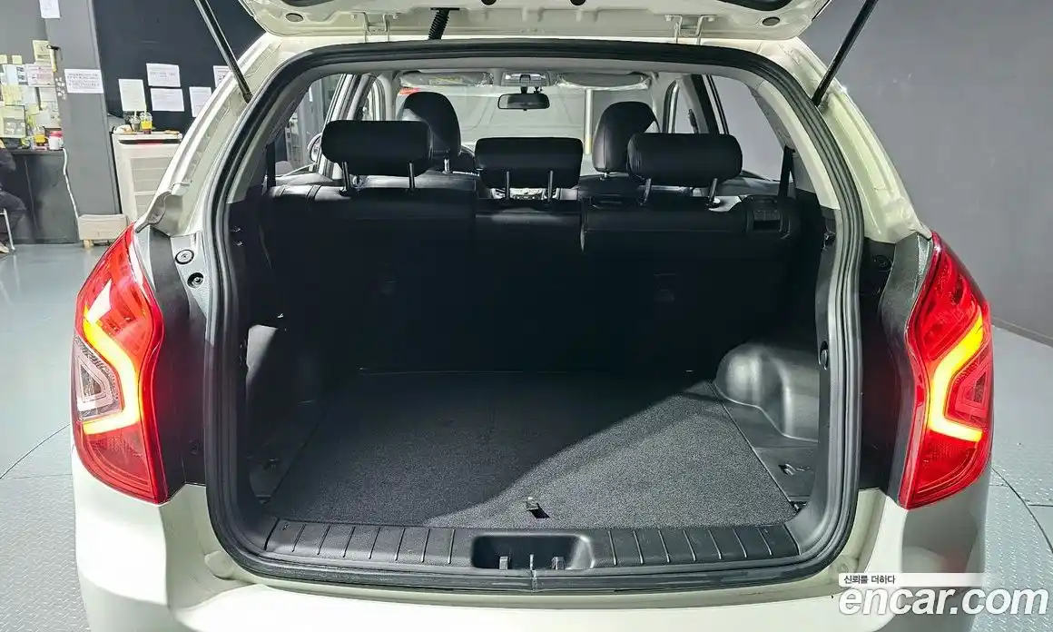 SsangYong Korando 2014 2.0 Автомат в Москве № 35109, фото 3