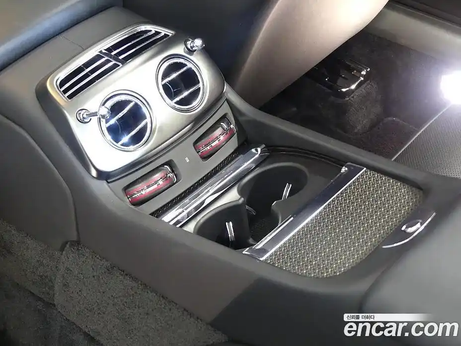 Rolls-Royce Dawn 2020 6.6 Автомат в Москве № 366911, фото 12