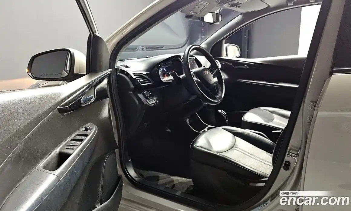 Chevrolet Spark 2019 1.0 Автомат в Москве № 36822, фото 14