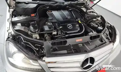 Mercedes-Benz C-Class 2013 1.8 Автомат в Москве № 372513, миниатюра 6