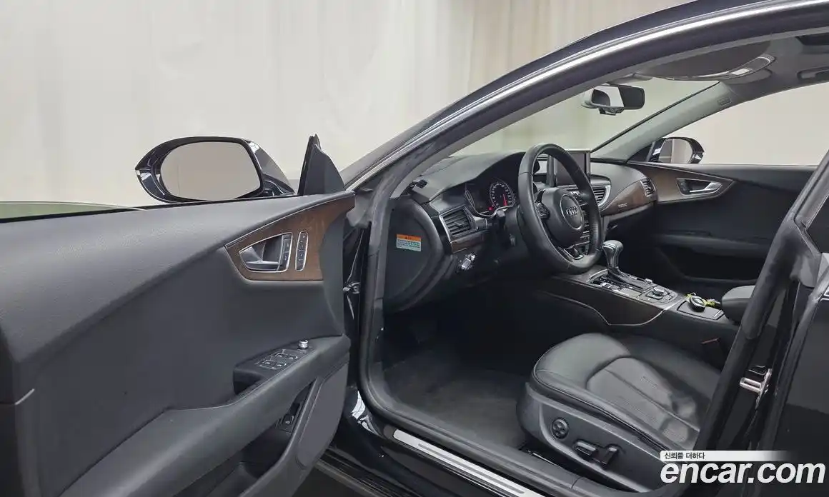 Audi A7 2014 3.0 Автомат в Москве № 373165, фото 10