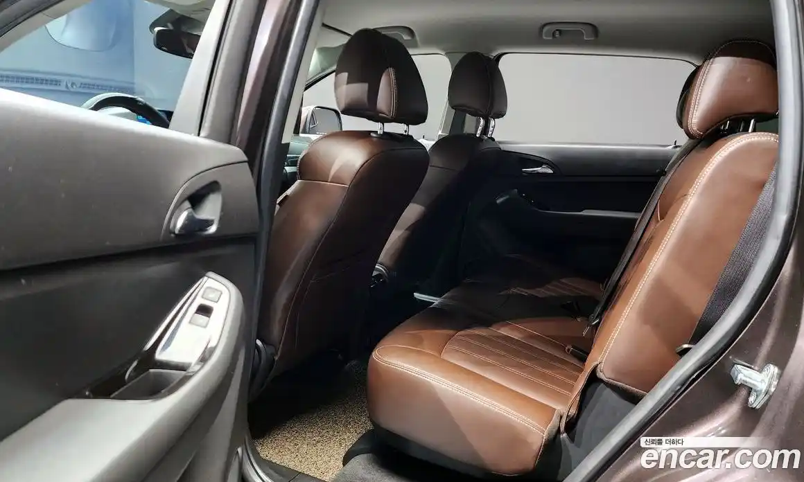 Chevrolet Orlando 2016 1.6 Автомат в Москве № 37316, фото 17