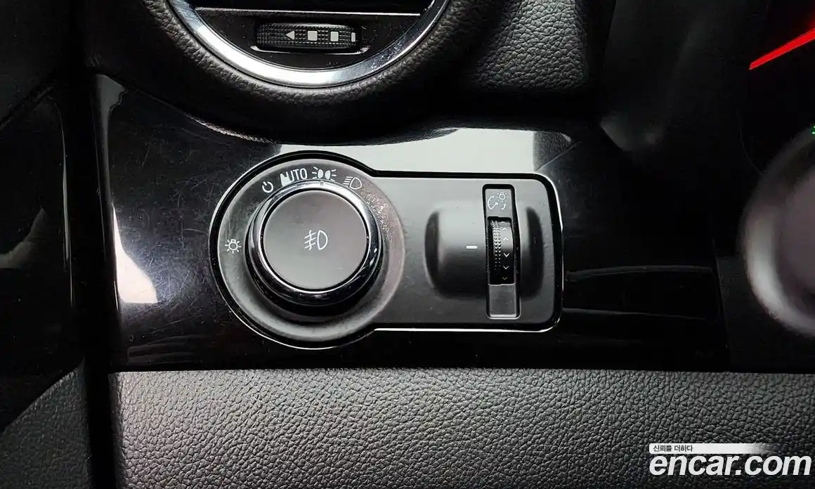 Chevrolet Orlando 2016 1.6 Автомат в Москве № 37316, фото 20