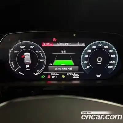 Audi Q8 e-tron 2024 0.1 Автомат в Москве № 373381, миниатюра 7