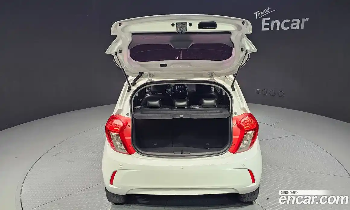 Chevrolet Spark 2021 1.0 Автомат в Москве № 37444, фото 10