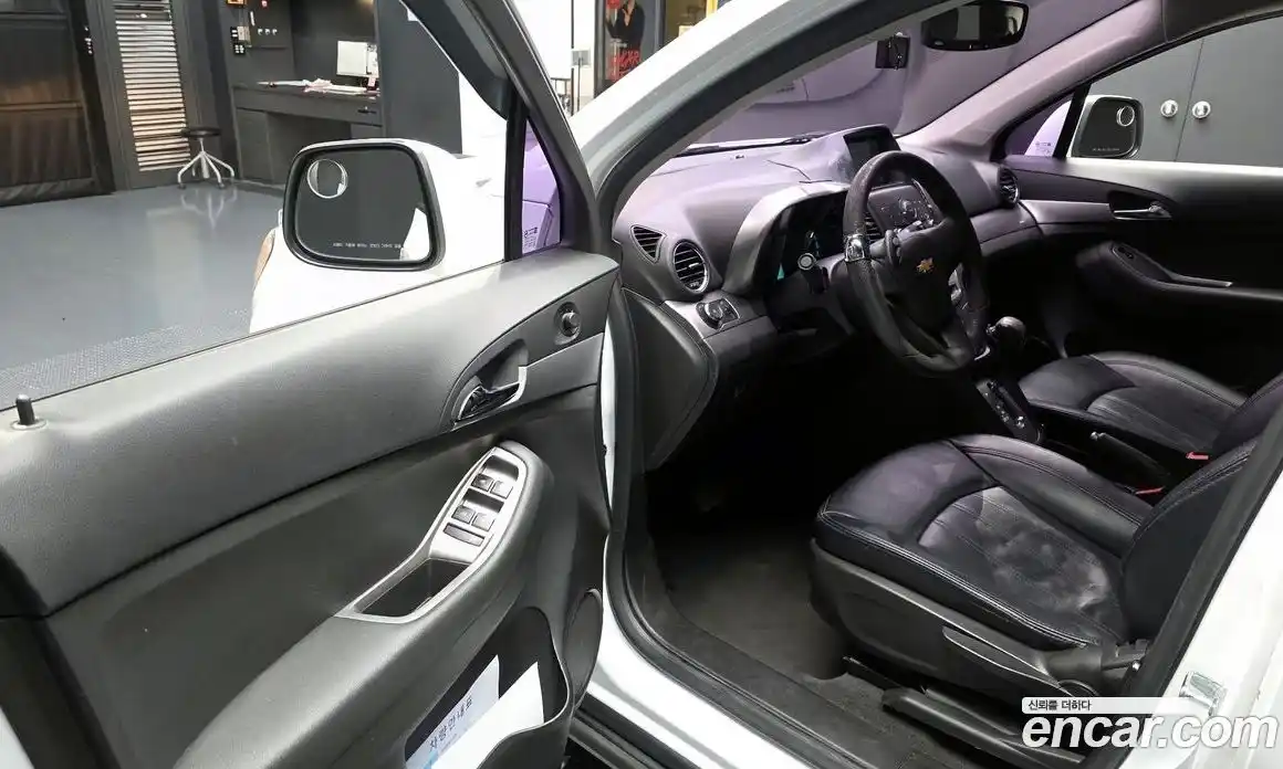 Chevrolet Orlando 2015 2.0 Автомат в Москве № 381191, фото 11