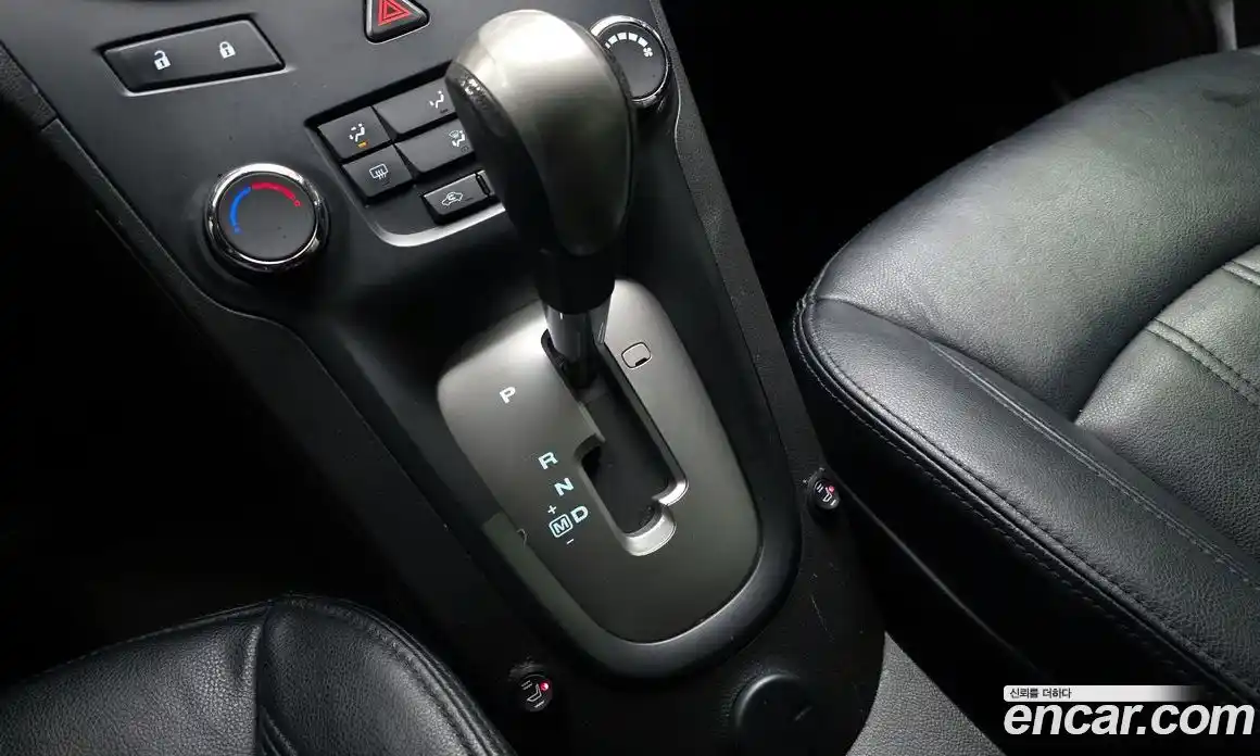 Chevrolet Orlando 2015 2.0 Автомат в Москве № 381191, фото 9