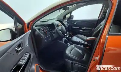 Renault QM3 2016 1.5 Автомат в Москве № 382153, миниатюра 10