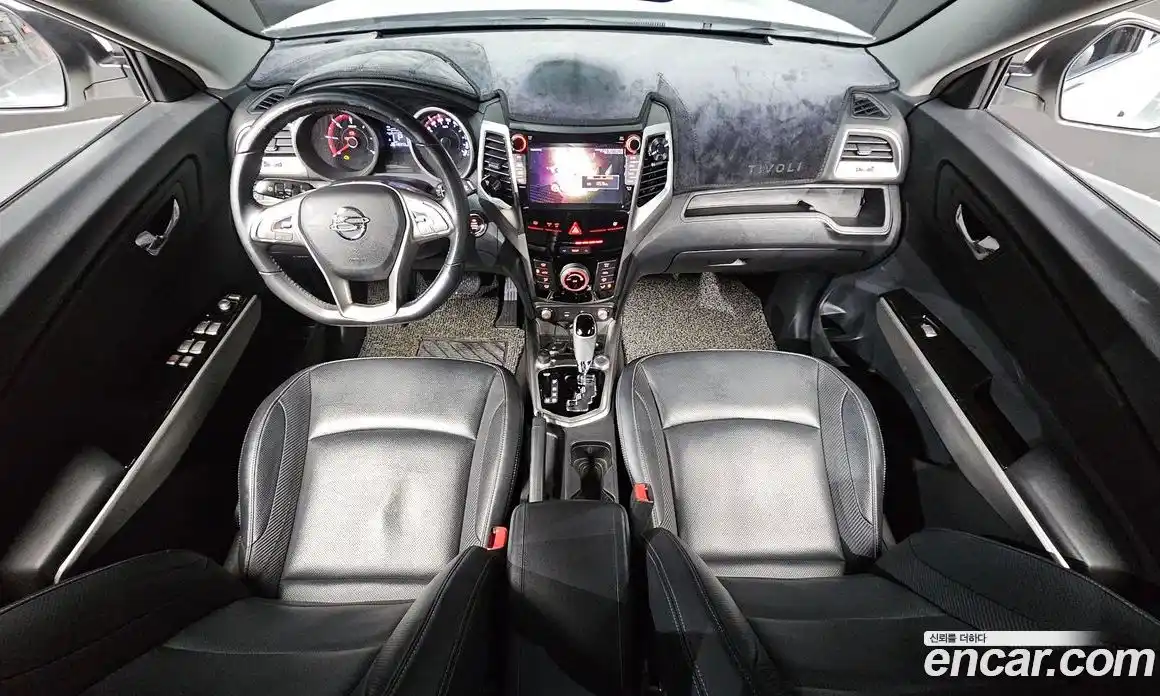 SsangYong TIBOLI 2016 1.6 Автомат в Москве № 388933, фото 7