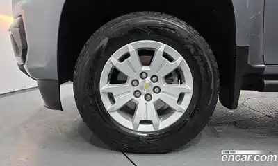 Chevrolet Colorado 2022 3.6 Автомат в Москве № 39050, миниатюра 12