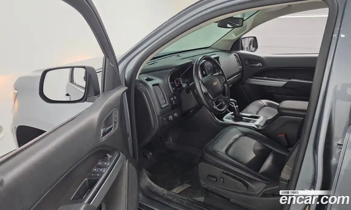 Chevrolet Colorado 2022 3.6 Автомат в Москве № 39050, фото 14