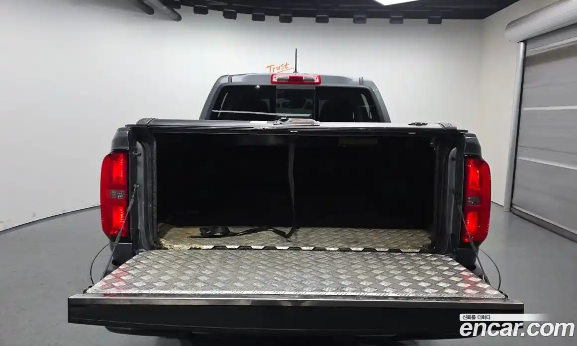 Chevrolet Colorado 2022 3.6 Автомат в Москве № 39050, фото 20