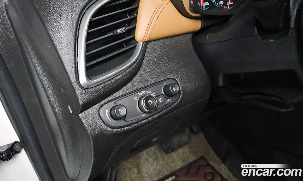 Chevrolet Trax 2018 1.4 Автомат в Москве № 39209, фото 3