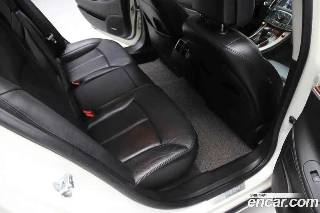 Chevrolet Alpheon 2011 2.4 Автомат в Москве № 397429, фото 13