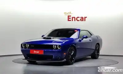 Dodge Challenger, 2022