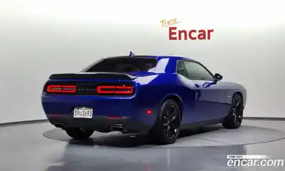 Dodge Challenger 2022 5.7 Автомат в Москве № 402461, миниатюра 2