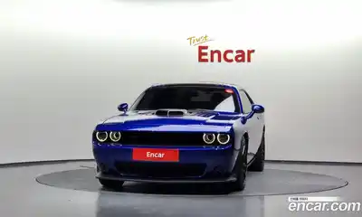 Dodge Challenger 2022 5.7 Автомат в Москве № 402461, миниатюра 3