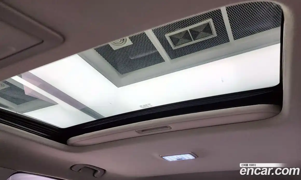 Chevrolet Captiva 2012 2.0 Автомат в Москве № 40727, фото 18