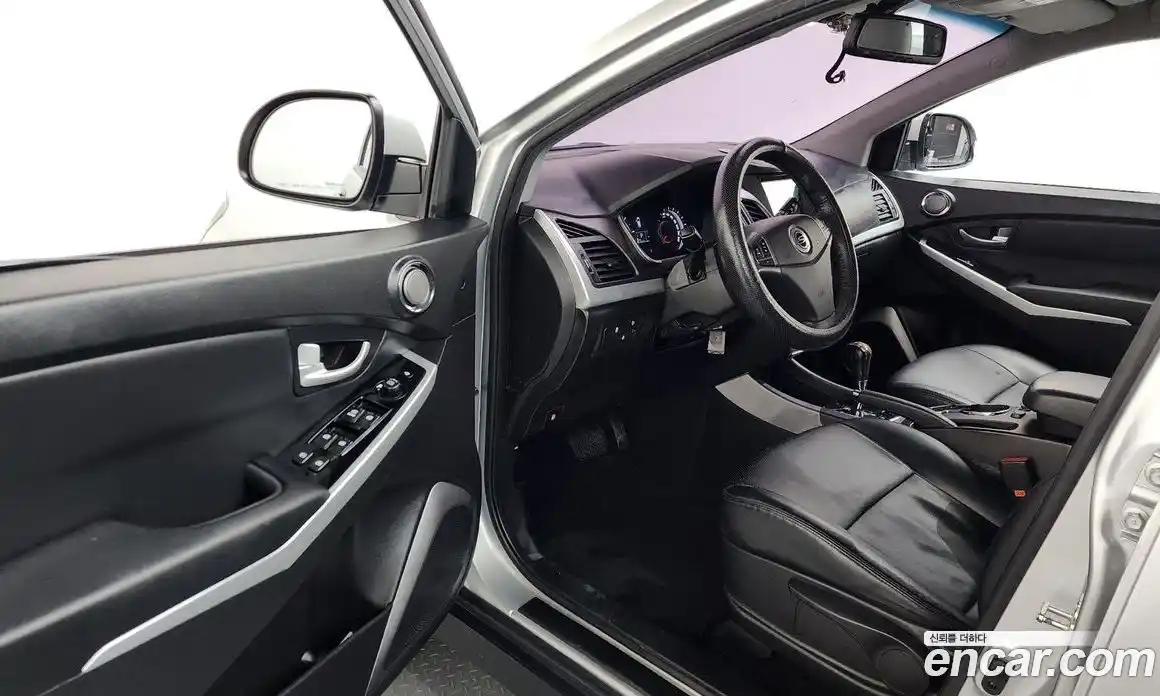 SsangYong Korando 2016 2.2 Автомат в Москве № 410097, фото 10