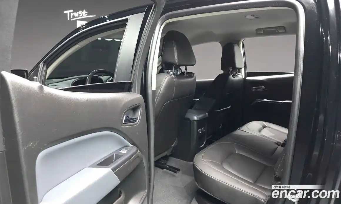 Chevrolet Colorado 2021 3.6 Автомат в Москве № 41097, фото 16