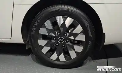 Hyundai Staria 2023 3.5 Автомат в Москве № 47902, миниатюра 2