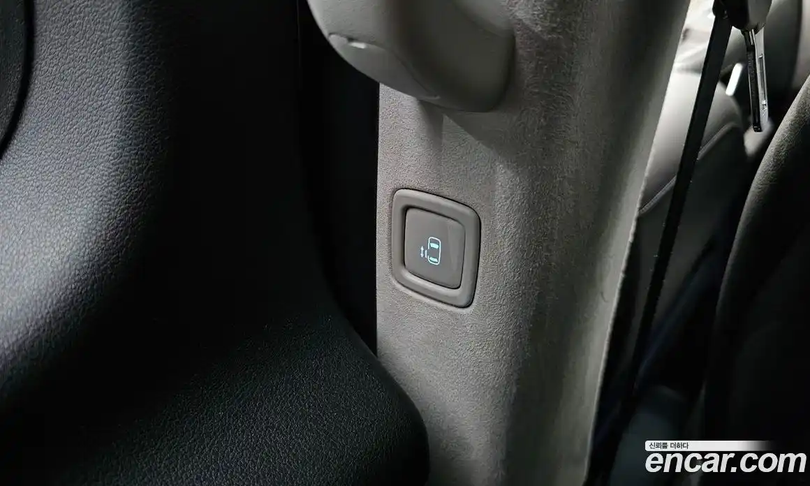 Hyundai Staria 2023 3.5 Автомат в Москве № 47902, фото 6