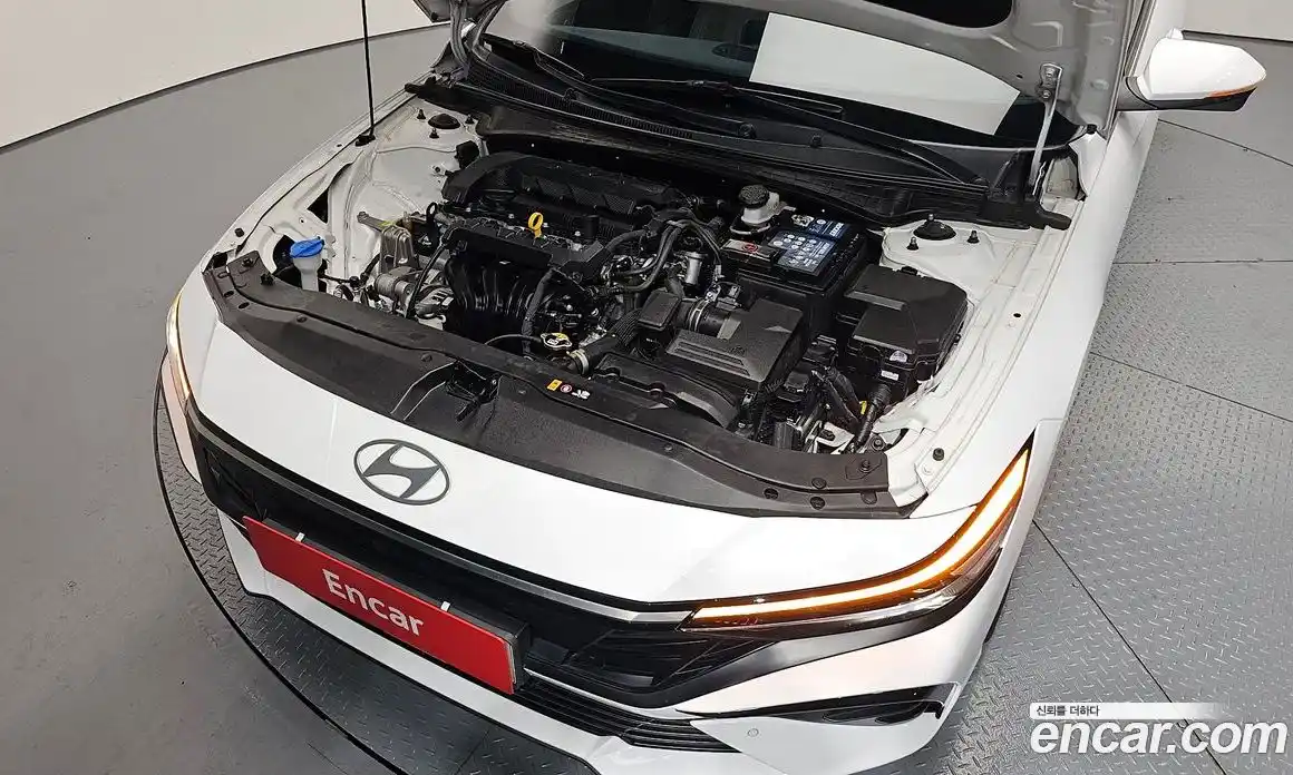 Hyundai Avante 2024 1.6 Автомат в Москве № 48547, фото 10