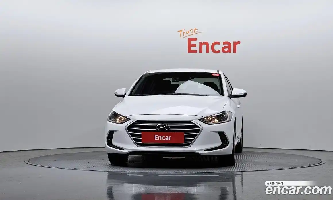 Hyundai Avante 2017 1.6 Автомат в Москве № 48694, фото 6