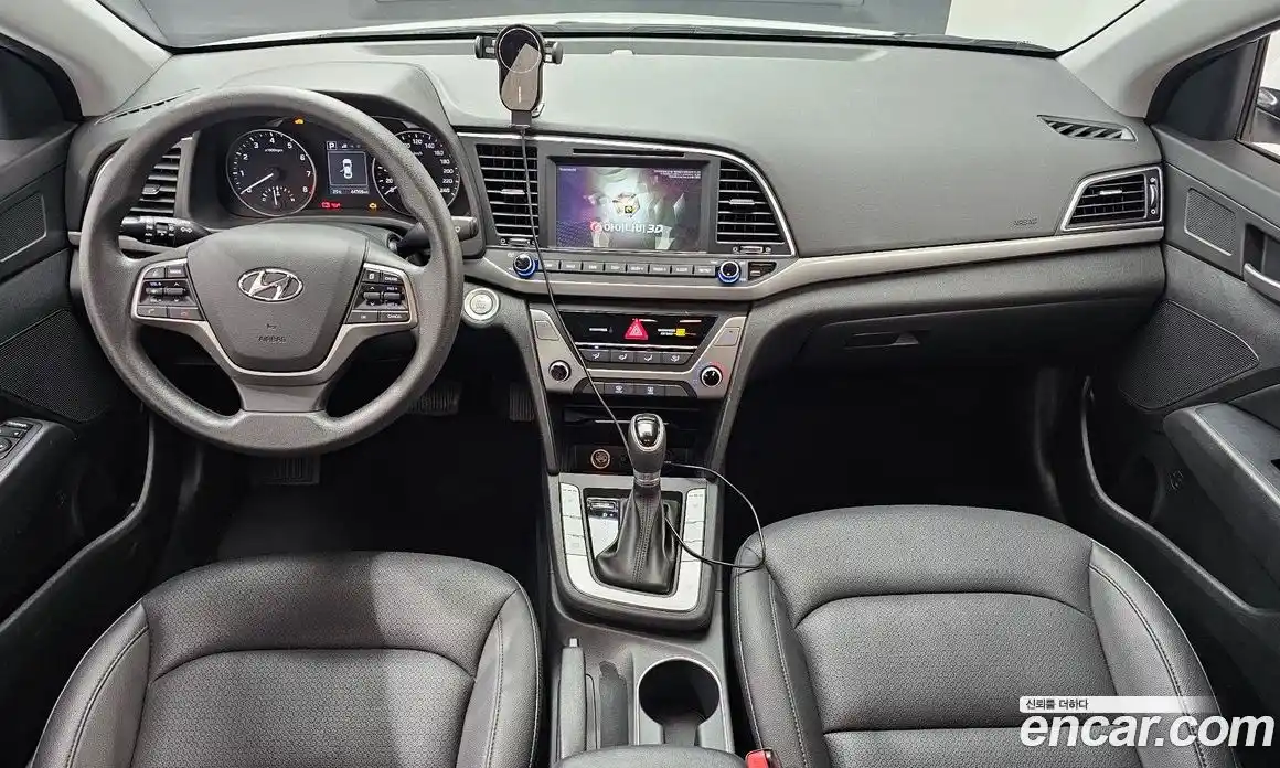 Hyundai Avante 2017 1.6 Автомат в Москве № 48694, фото 9