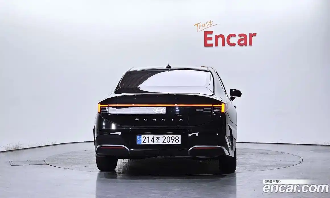 Hyundai Sonata 2024 1.6 Автомат в Москве № 49586, фото 5