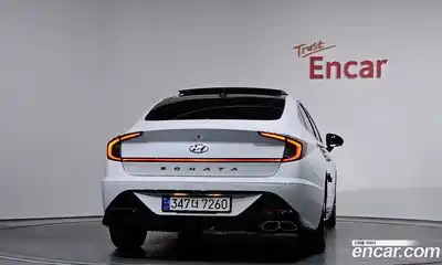 Hyundai Sonata 2022 1.6 Автомат в Москве № 50110, миниатюра 9