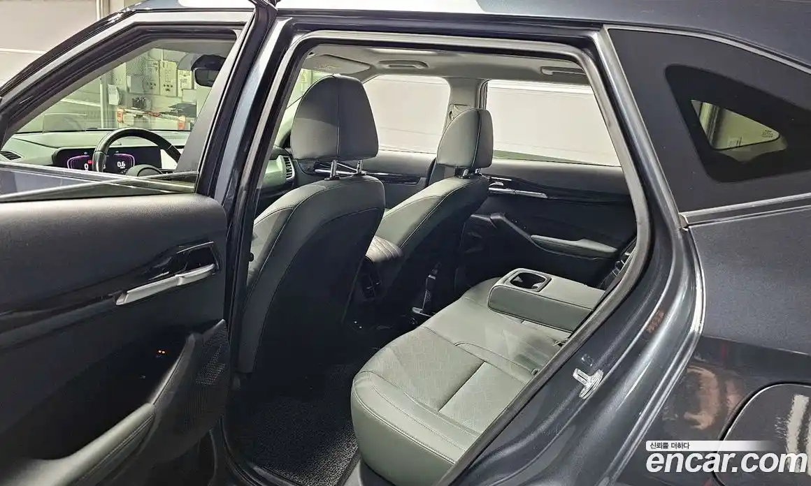 Kia Seltos 2023 1.6 Автомат в Москве № 50288, фото 12