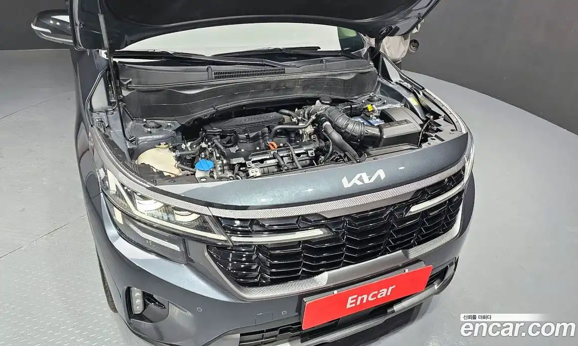 Kia Seltos 2023 1.6 Автомат в Москве № 50288, фото 13