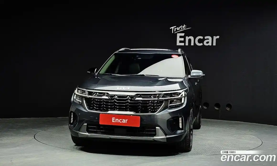 Kia Seltos 2023 1.6 Автомат в Москве № 50288, фото 14