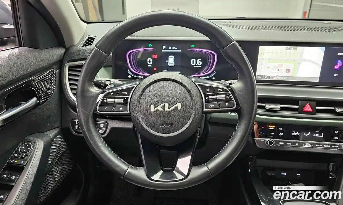 Kia Seltos 2023 1.6 Автомат в Москве № 50288, фото 17