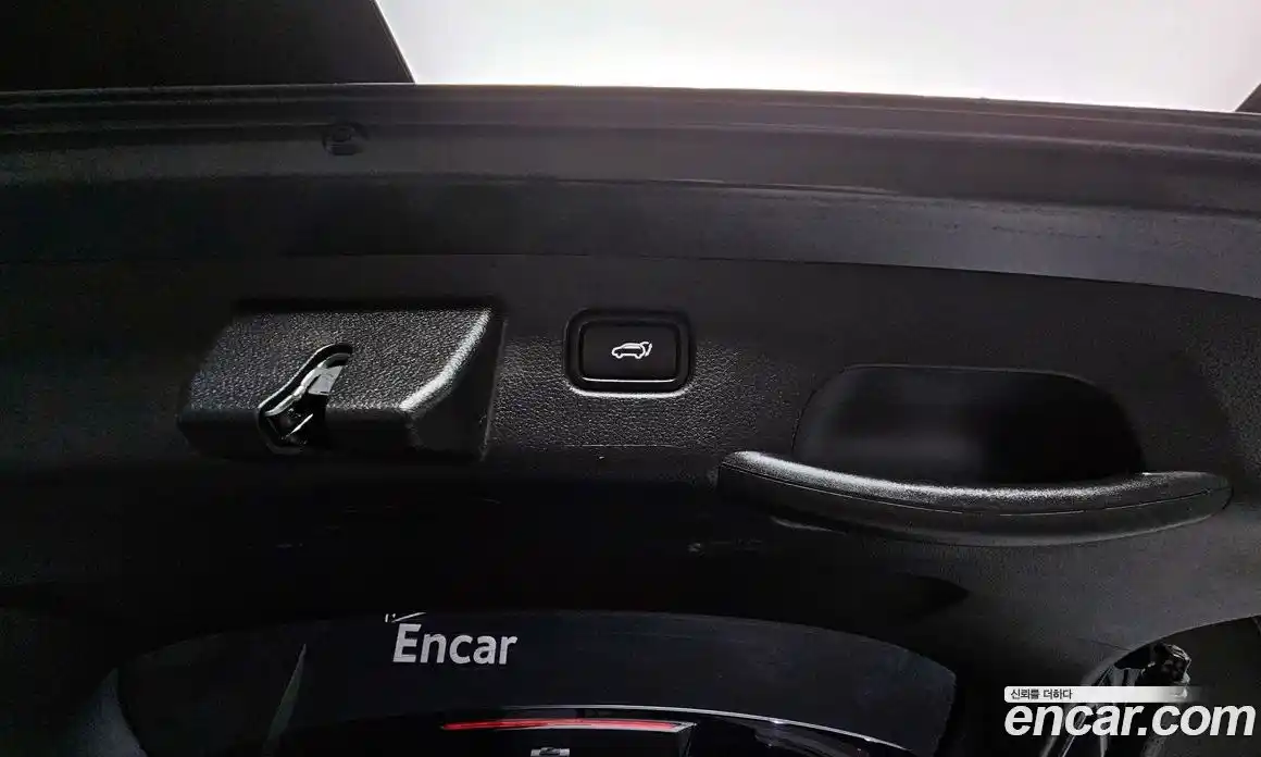 Kia Seltos 2023 1.6 Автомат в Москве № 50288, фото 19