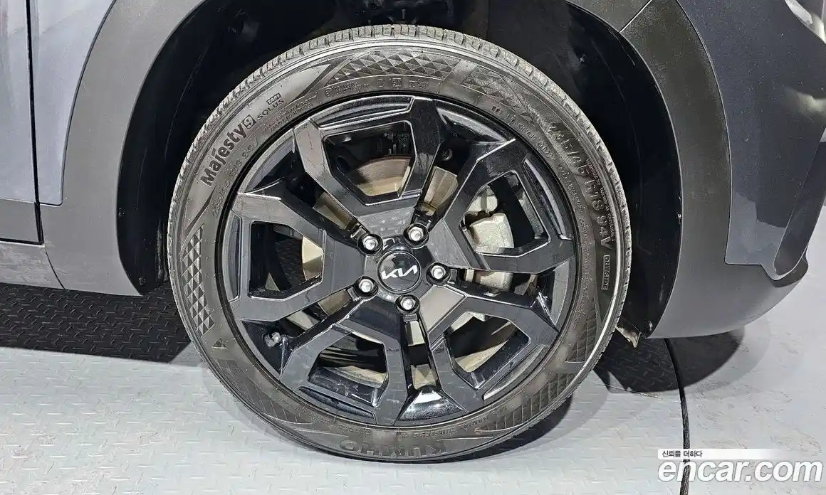 Kia Seltos 2023 1.6 Автомат в Москве № 50288, фото 4