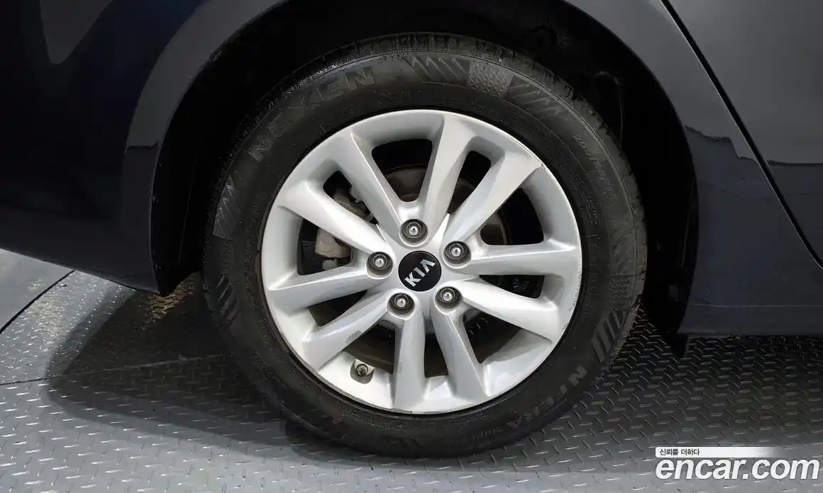 Kia K3 2017 1.6 Автомат в Москве № 51819, фото 5