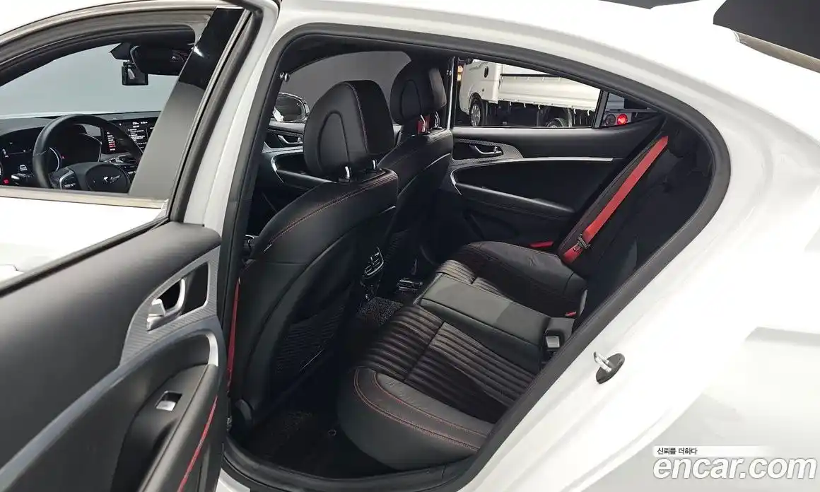 Genesis G70 2022 2.0 Автомат в Москве № 56584, фото 2