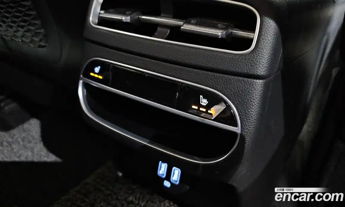 Genesis GV70 2023 2.5 Автомат в Москве № 58157, фото 12