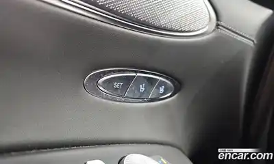 Genesis GV70 2023 2.5 Автомат в Москве № 58157, миниатюра 2