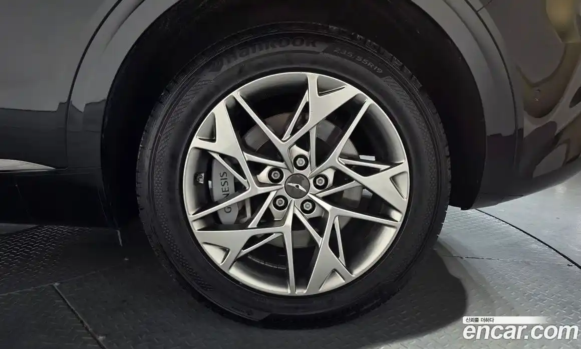 Genesis GV70 2023 2.5 Автомат в Москве № 58157, фото 4