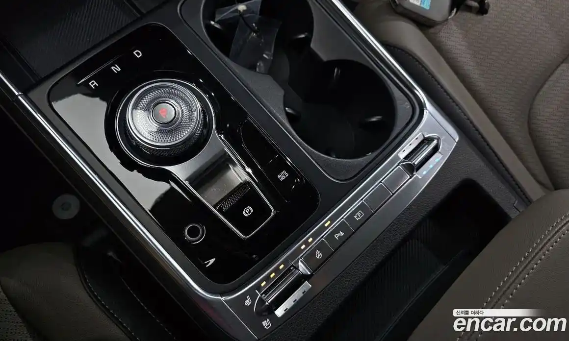 Kia Canival 2025 3.5 Автомат в Москве № 59825, фото 9