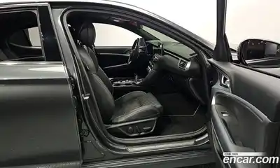 Genesis G70 2018 2.0 Автомат в Москве № 81478, миниатюра 10