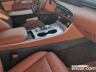 Genesis GV70 2025 2.5 Автомат в Москве № 82557, миниатюра 10